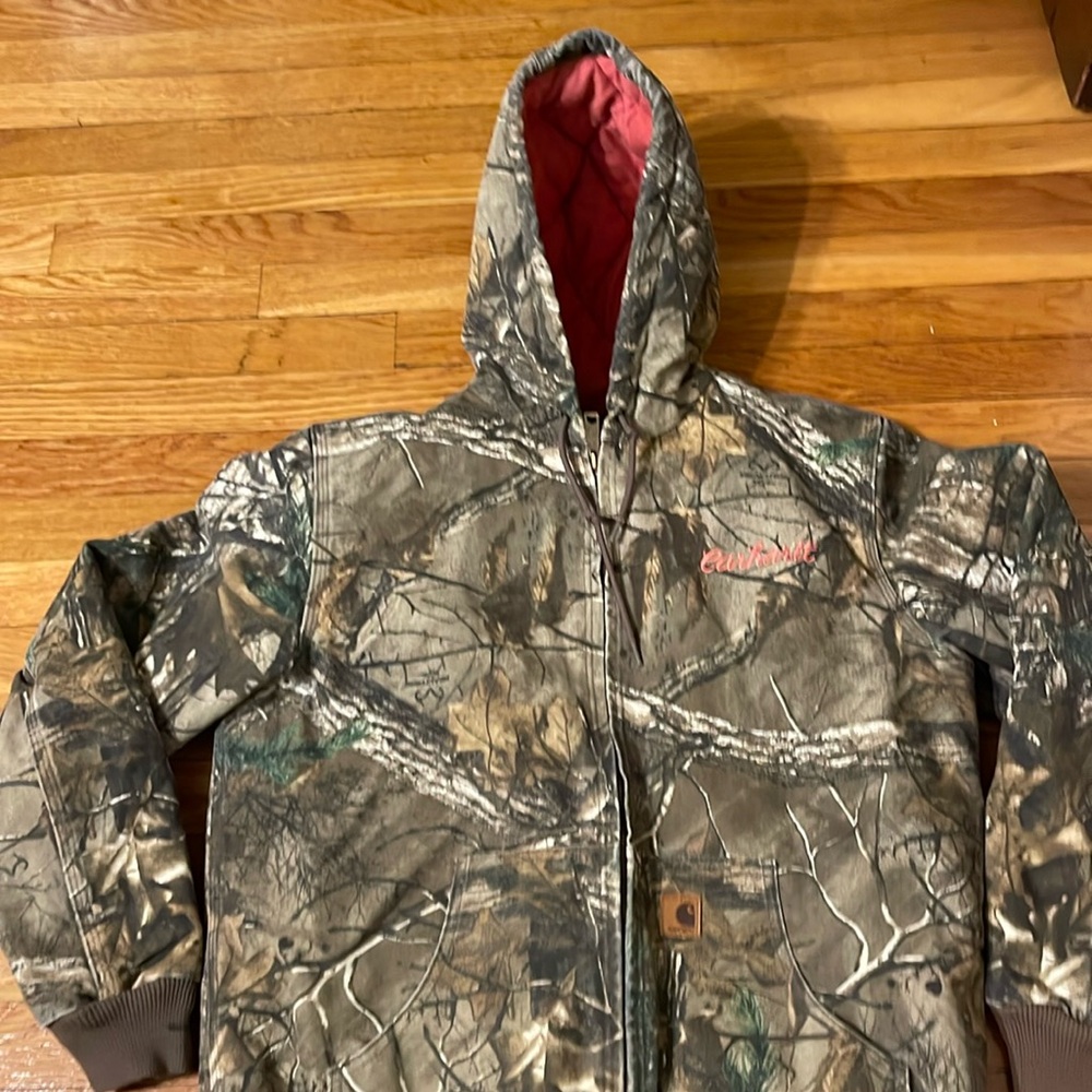 Carhartt Camo Quilted Pink Jacket Coat women’s size medium (8/10)